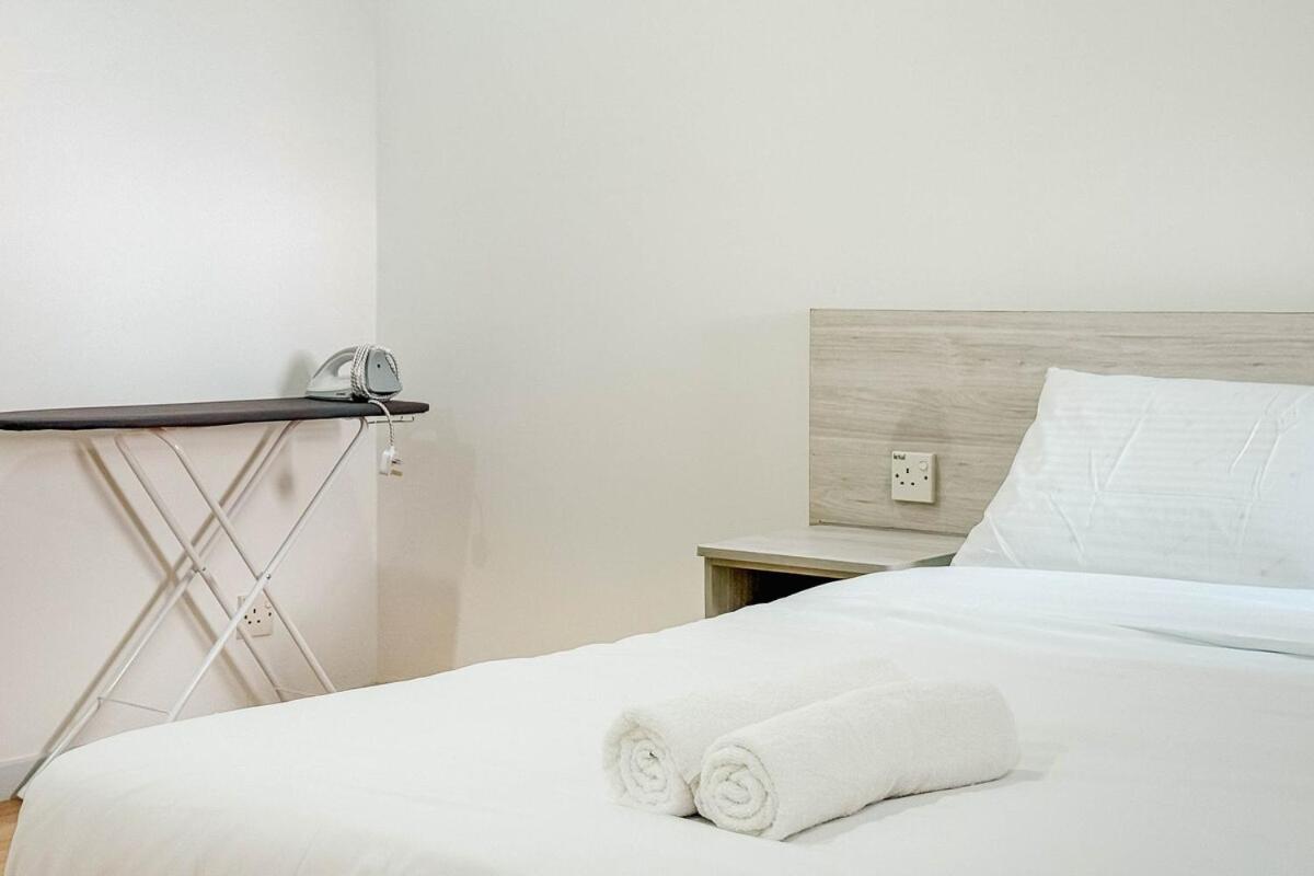 Peaceful Retreat Near Garden With Wifi
